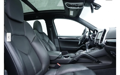 Porsche Cayenne S* E-HYBRID* FACE* PDK* ПОДГРЕВ* КАМЕРА* КЕЙЛЕС - автомобили, коли, обяви за нови и употребявани 13