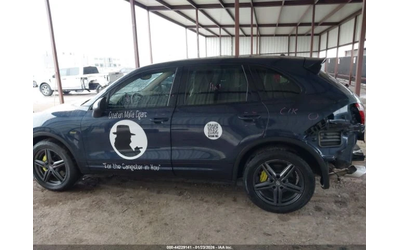 Porsche Cayenne BOSE* ШИБИДАХ* ПОДГРЕВ* КАМЕРА* МЪРТВА ТОЧКА - автомобили, коли, обяви за нови и употребявани 7