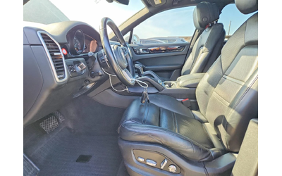Porsche Cayenne CHRONO* ПОДГРЕВ* ОБДУХВАНЕ* ПАНОРАМА* КАМЕРА - автомобили, коли, обяви за нови и употребявани 7
