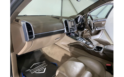 Porsche Cayenne - автомобили, коли, обяви за нови и употребявани 8