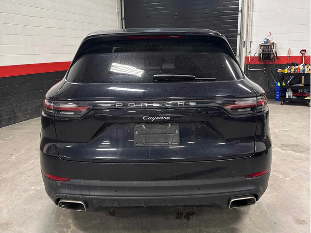 Porsche Cayenne * PANO * ТОП Сервизна ист.* АвтоКредит* ЦЕНА ДО БГ - автомобили, коли, обяви за нови и употребявани 3