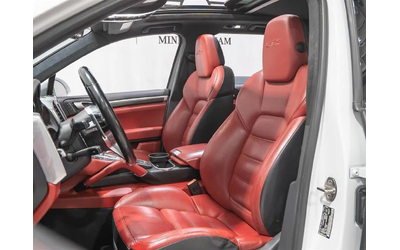 Porsche Cayenne GTS * 4x4* 440кс * АвтоКредит* (ЦЕНА ДО БГ) - автомобили, коли, обяви за нови и употребявани 6