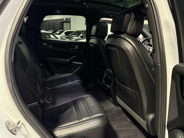 Porsche Cayenne * АвтоКредит * (ЦЕНА ДО БГ) - автомобили, коли, обяви за нови и употребявани 15