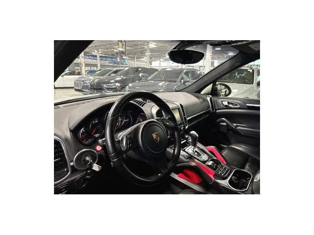 Porsche Cayenne V6 * PANO * АвтоКредит* (ЦЕНА ДО БГ) - автомобили, коли, обяви за нови и употребявани 9