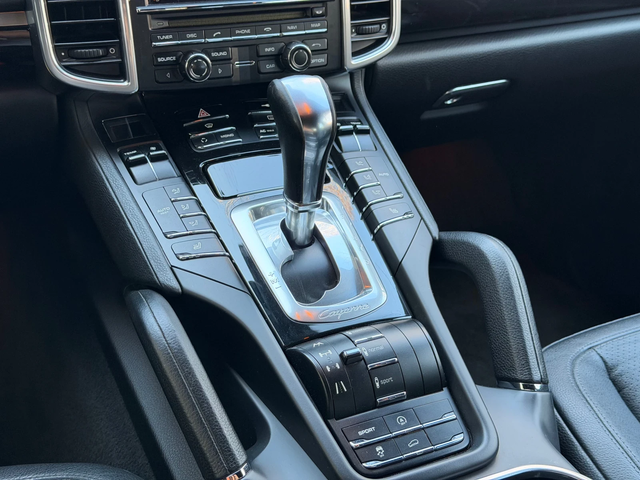 Porsche Cayenne S / 4.8i / V8 - автомобили, коли, обяви за нови и употребявани 12