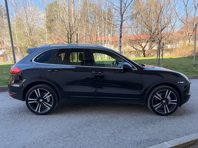 Porsche Cayenne S / 4.8i / V8 - автомобили, коли, обяви за нови и употребявани 7