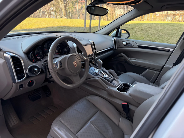 Porsche Cayenne 3.0d / ПОДГРЕВ / ВЪЗДУШНО ОКАЧВАНЕ - автомобили, коли, обяви за нови и употребявани 8