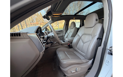 Porsche Cayenne 3.0d / ПОДГРЕВ / ВЪЗДУШНО ОКАЧВАНЕ - автомобили, коли, обяви за нови и употребявани 9