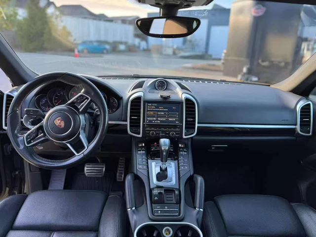 Porsche Cayenne S /CARFAX/CAMERA/BOSE - автомобили, коли, обяви за нови и употребявани 4