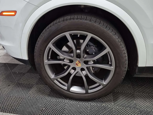 Porsche Cayenne * E HYBRID * CARFAX * От PORSHCE * - автомобили, коли, обяви за нови и употребявани 14