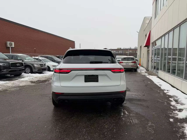 Porsche Cayenne AWD * BOSE* PANORAMA* + ГУМИ С ДЖАНТИ* - автомобили, коли, обяви за нови и употребявани 3