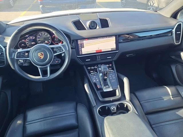 Porsche Cayenne E HYBRID| ОБДУХВАНЕ| 2 КЛЮЧА| 2 ЧИФТА ГУМИ| ПАНОРА - автомобили, коли, обяви за нови и употребявани 6