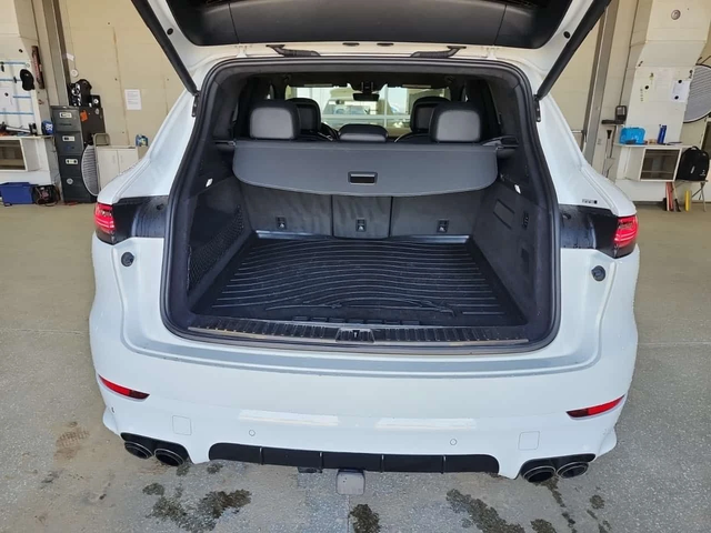 Porsche Cayenne GTS| ОБДУХВАНЕ| PANO| AMBIENT| 360| - автомобили, коли, обяви за нови и употребявани 6