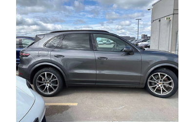 porsche-cayenne - 2