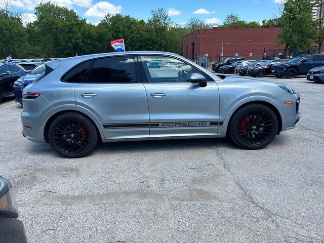 Porsche Cayenne GTS / CARFAX - автомобили, коли, обяви за нови и употребявани 2