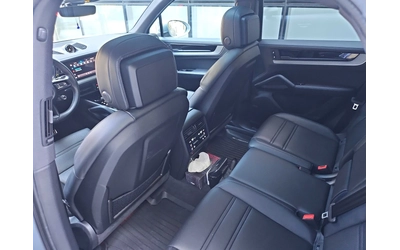 Porsche Cayenne S E-Hybrid / CARFAX - автомобили, коли, обяви за нови и употребявани 13