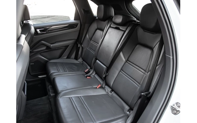 Porsche Cayenne 2019 Porsche Cayenne AWD - автомобили, коли, обяви за нови и употребявани 9