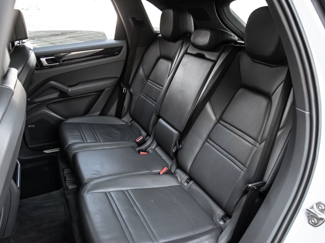 Porsche Cayenne 2019 Porsche Cayenne AWD - автомобили, коли, обяви за нови и употребявани 9