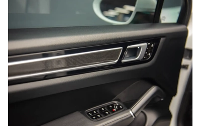 Porsche Cayenne E-HYBRID - автомобили, коли, обяви за нови и употребявани 14
