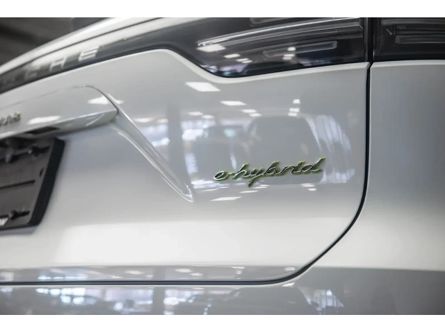 Porsche Cayenne E-HYBRID - автомобили, коли, обяви за нови и употребявани 6