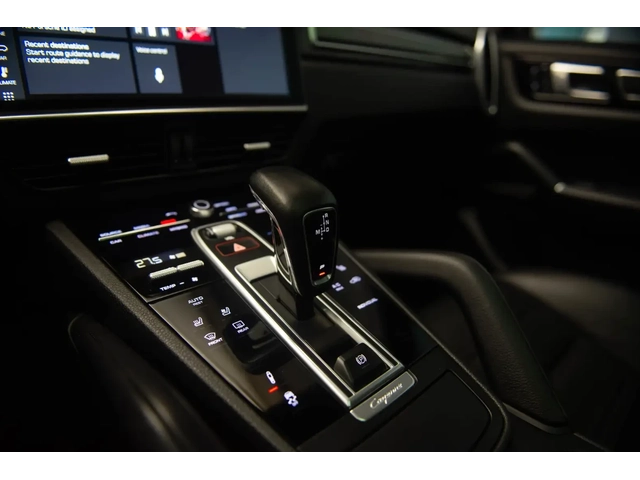 Porsche Cayenne E-HYBRID - автомобили, коли, обяви за нови и употребявани 10