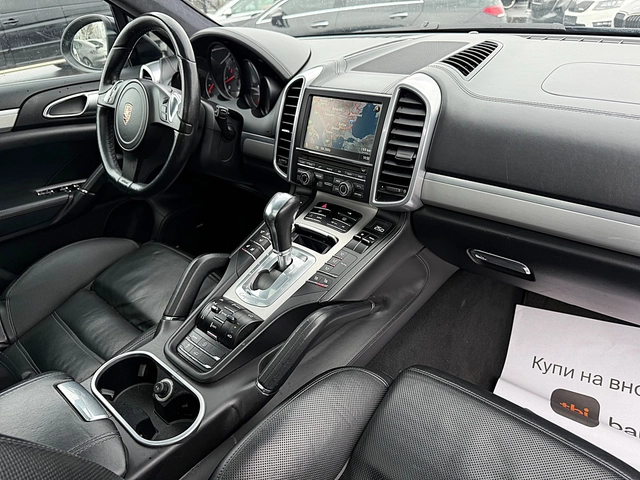 Porsche Cayenne TURBO-500k.c-DISTRONIK-PANORAMA-LED-BIXENON-KAMERA - автомобили, коли, обяви за нови и употребявани 12