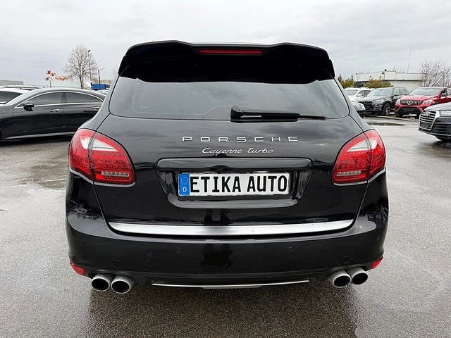 Porsche Cayenne TURBO-500k.c-DISTRONIK-PANORAMA-LED-BIXENON-KAMERA - автомобили, коли, обяви за нови и употребявани 4