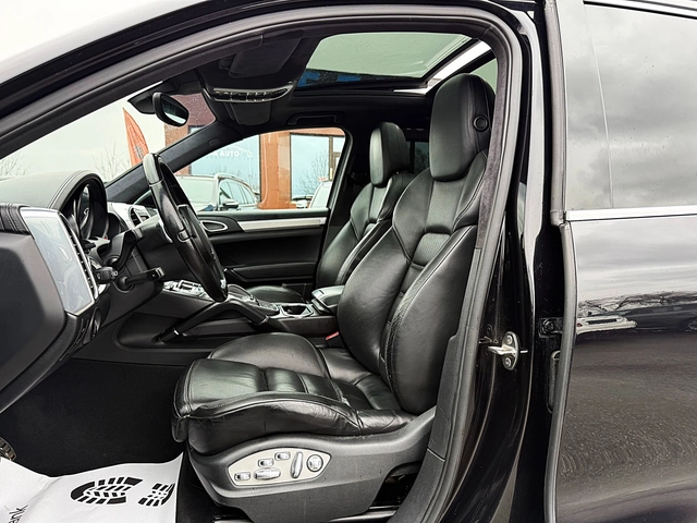 Porsche Cayenne TURBO-500k.c-DISTRONIK-PANORAMA-LED-BIXENON-KAMERA - автомобили, коли, обяви за нови и употребявани 7