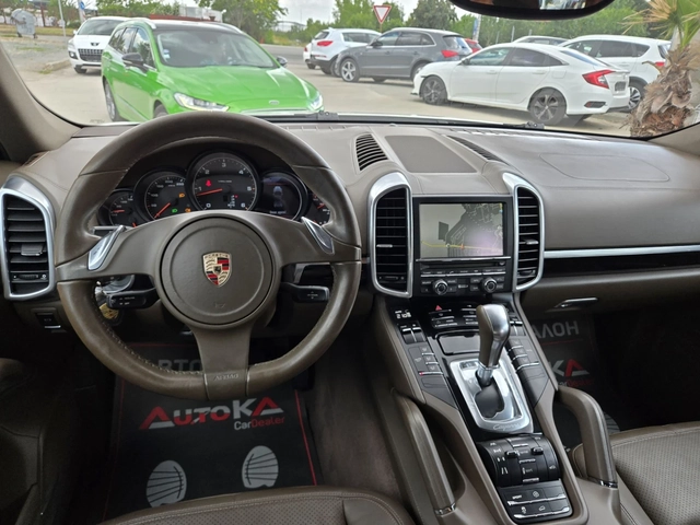 Porsche Cayenne 3.0D-240кс= 4Х4= PCM= 8СК= НАВИ= BI-XENON - автомобили, коли, обяви за нови и употребявани 10