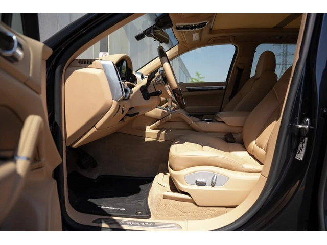 Porsche Cayenne 3.6 AWD* BOSE* PANORAMA* ПОДГРЕВ* КАМЕРА* CARPLAY* - автомобили, коли, обяви за нови и употребявани 8