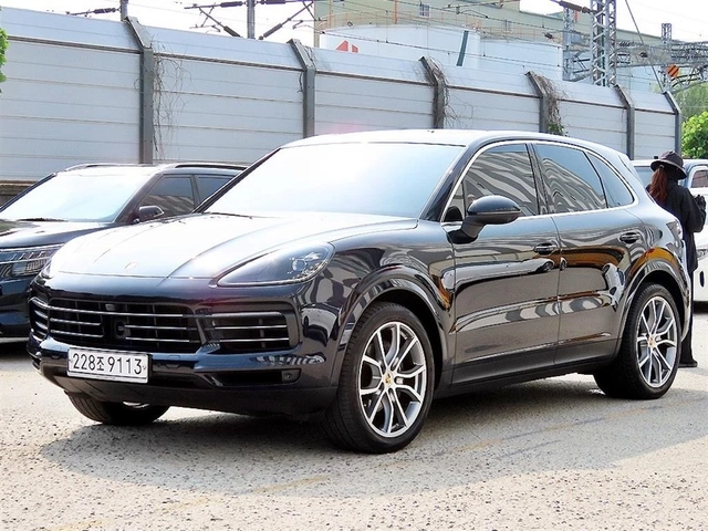 Porsche Cayenne 3.0 AWD - автомобили, коли, обяви за нови и употребявани 1
