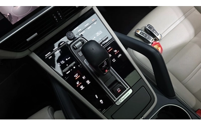 Porsche Cayenne 3.0 AWD - автомобили, коли, обяви за нови и употребявани 9