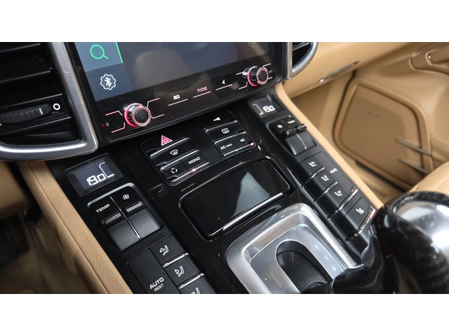 Porsche Cayenne 3.0 Diesel AWD - автомобили, коли, обяви за нови и употребявани 14