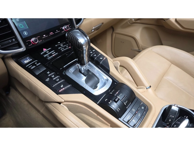 Porsche Cayenne 3.0 Diesel AWD - автомобили, коли, обяви за нови и употребявани 8