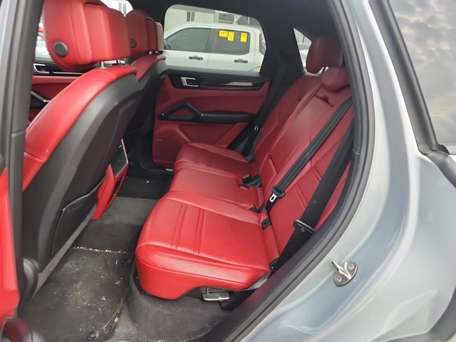 Porsche Cayenne - автомобили, коли, обяви за нови и употребявани 11
