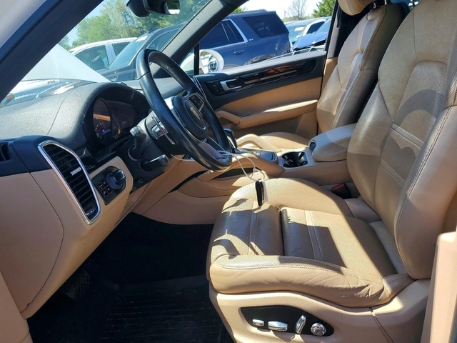 Porsche Cayenne - автомобили, коли, обяви за нови и употребявани 6