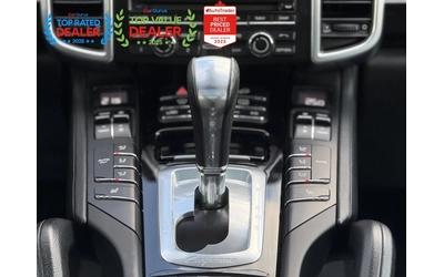 Porsche Cayenne Premium | Pano | Navi | - автомобили, коли, обяви за нови и употребявани 15