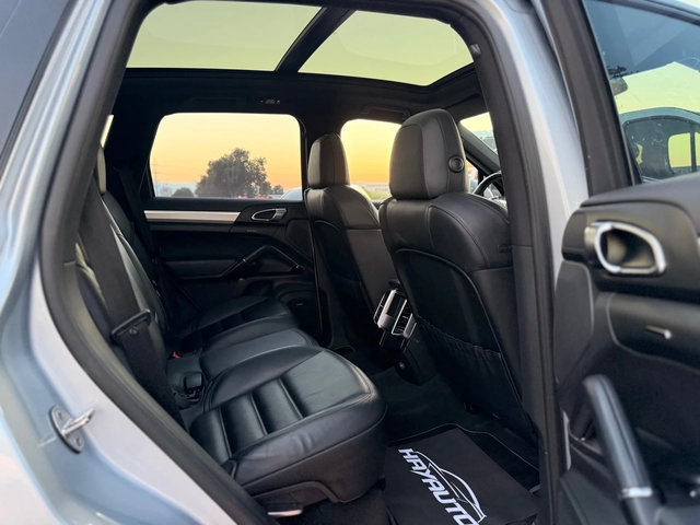 Porsche Cayenne 3.0d= GTS= FACE= ПАНОРАМА= КАМЕРА= BOSE= - автомобили, коли, обяви за нови и употребявани 12