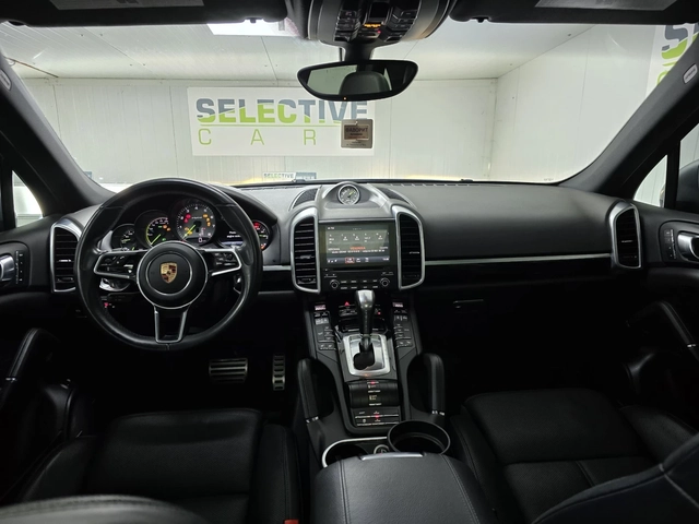 Porsche Cayenne Cayenne S E-Hybrid AWD - автомобили, коли, обяви за нови и употребявани 10