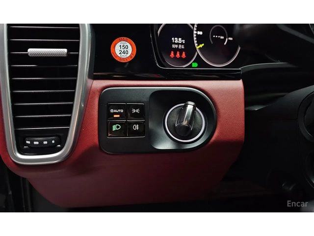 Porsche Cayenne HYBRID* COUPE* ФИКС ЦЕНА* ФУЛ* - автомобили, коли, обяви за нови и употребявани 10