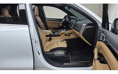 Porsche Cayenne 3.0 Diesel Platinum Edition - автомобили, коли, обяви за нови и употребявани 10