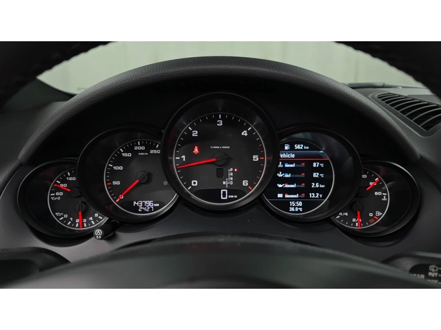 Porsche Cayenne 3.0 Diesel Platinum Edition - автомобили, коли, обяви за нови и употребявани 5