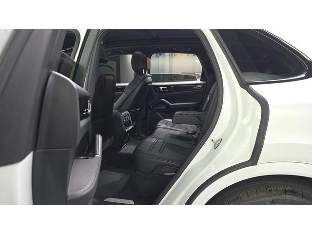 Porsche Cayenne - автомобили, коли, обяви за нови и употребявани 10