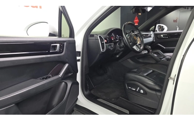 Porsche Cayenne - автомобили, коли, обяви за нови и употребявани 9