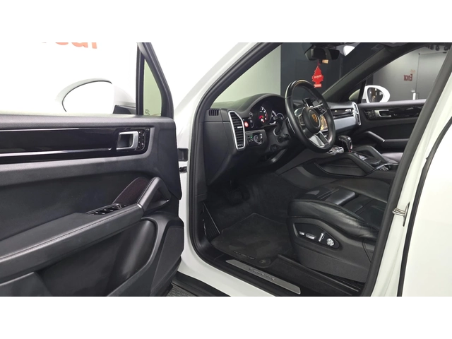 Porsche Cayenne - автомобили, коли, обяви за нови и употребявани 9