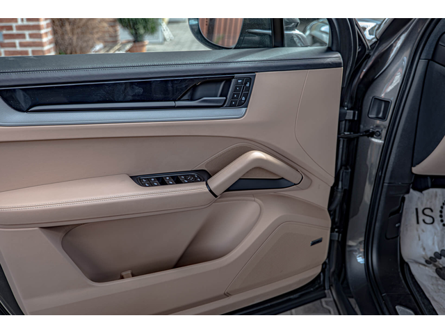 Porsche Cayenne Bose/ACC/Камера/PASM/ABD/PDC/F1/Обдухване - автомобили, коли, обяви за нови и употребявани 7
