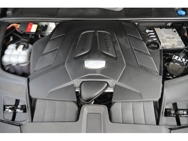 PORSCHE Cayenne Cayenne Coupe 3.0 Sport Chrono - автомобили, коли, обяви за нови и употребявани 16