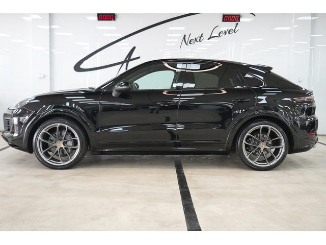 PORSCHE Cayenne Cayenne Coupe 3.0 Sport Chrono - автомобили, коли, обяви за нови и употребявани 3