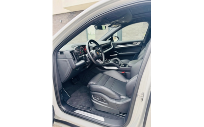 PORSCHE Cayenne Cayenne Coupe 3.0 V6 E-Hybrid - автомобили, коли, обяви за нови и употребявани 10