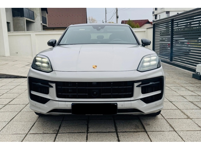PORSCHE Cayenne Cayenne Coupe 3.0 V6 E-Hybrid - автомобили, коли, обяви за нови и употребявани 1